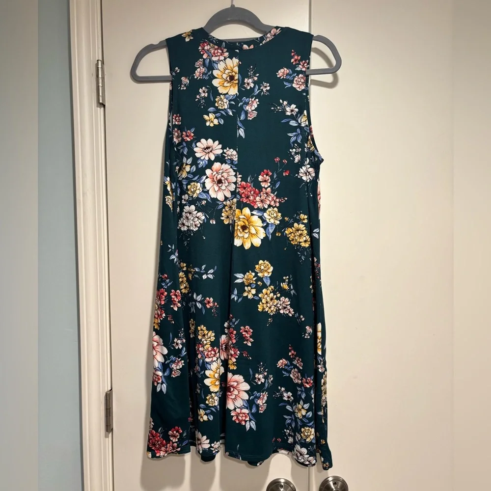 Floral Knit Tank Dress - Picture 3 of 8